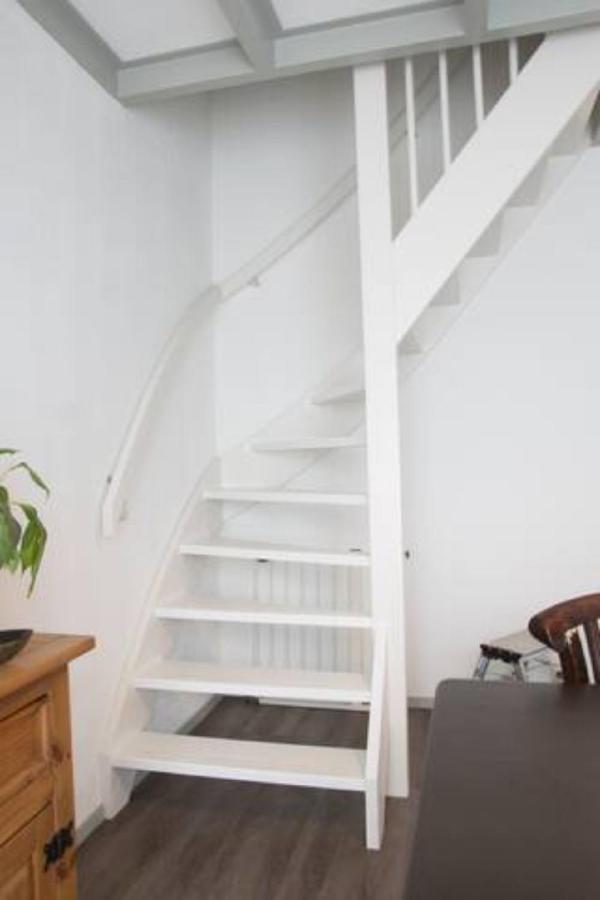 Bed En Breakfast Uitrust Lauwerzijl Exterior photo
